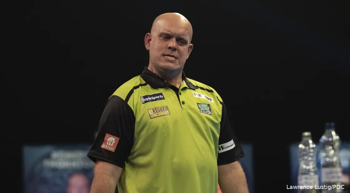 GRANDPRIX QF Van Gerwen7A 5f8239111b923